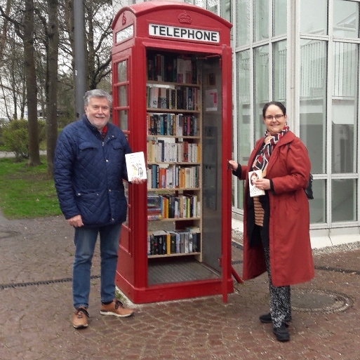 2021 04 19 Bücherschrank